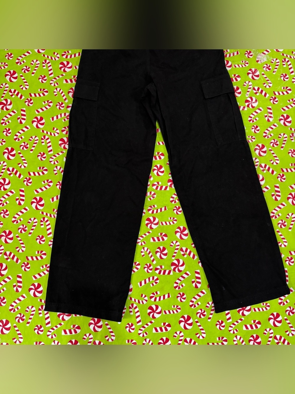 Boys L 14-16 Black Cargo Pants 100%Cotton 6 Pocket Elastic Waist Pull On Fit NWT - Picture 9 of 13